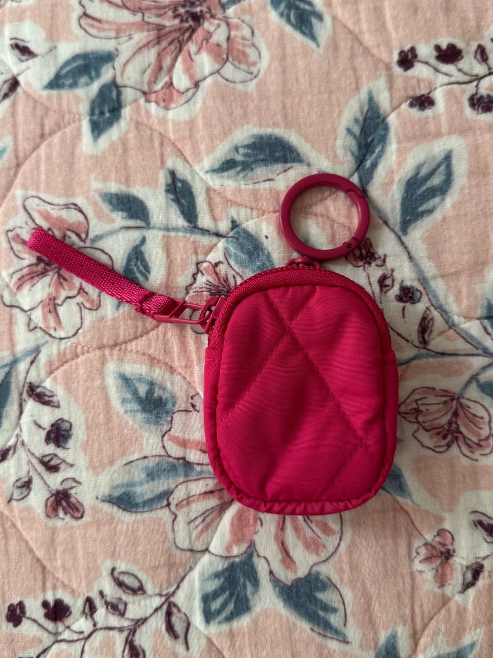 Vera Bradley Hot Pink Quilted Airpod Pouch/ keychain with Ring